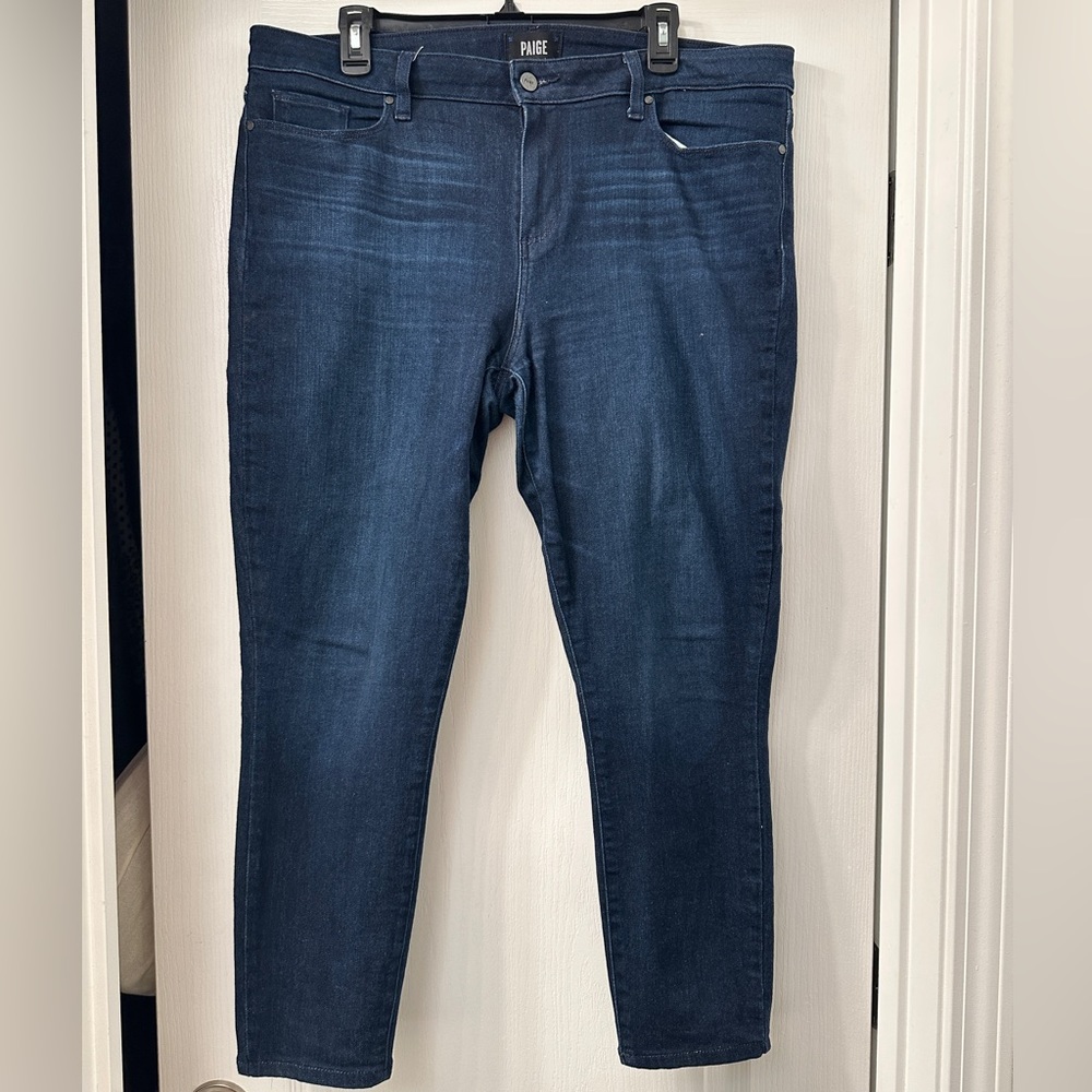 Paige jeans size 34